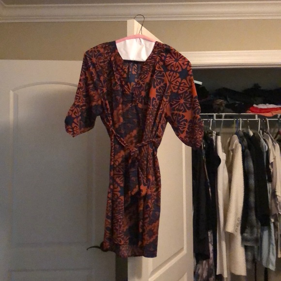 Dress - Picture 3 of 5